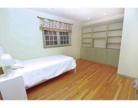 95 Baldwin Ave, Framingham, MA 01701 photo 11