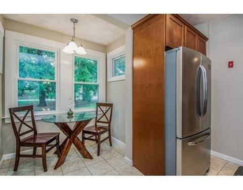 550 West St, Reading, MA 01867 photo 7