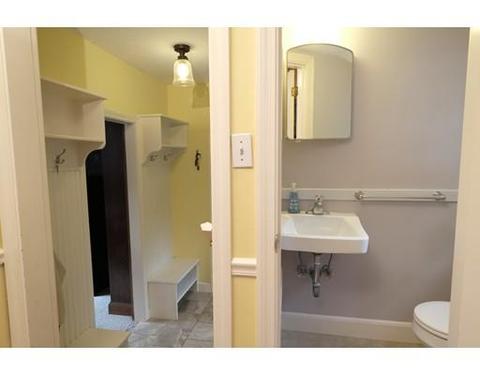 84 Centre Ln, Milton, MA 02186 photo 20