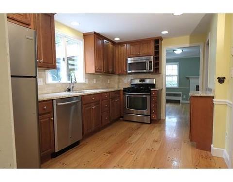 84 Centre Ln, Milton, MA 02186 photo 6