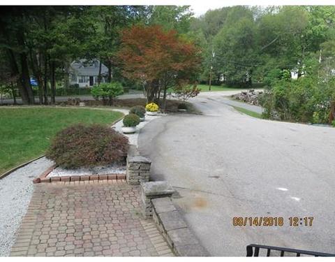 26 Dawson Rd, Worcester, MA 01602 photo 3