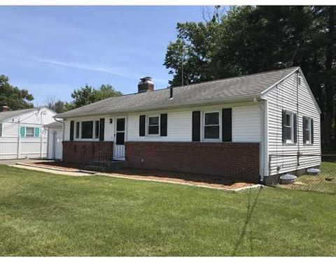 183 Hermitage Dr, Springfield, MA 01129 photo 1