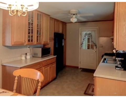 183 Hermitage Dr, Springfield, MA 01129 photo 5