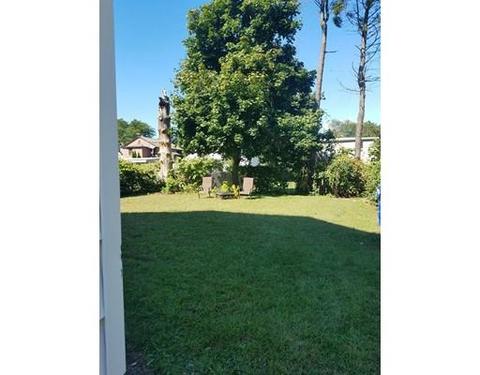 28 Berkshire St, Springfield, MA 01151 photo 3