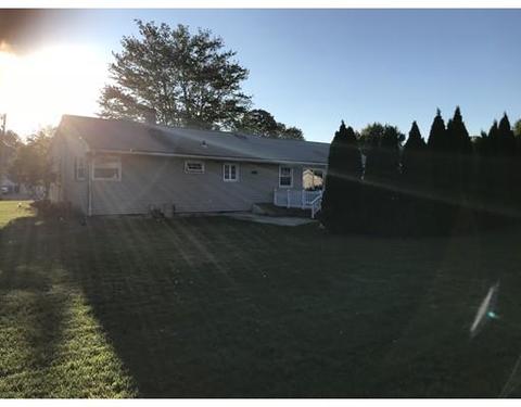 27 Jerilis Dr, Springfield, MA 01119 photo 3