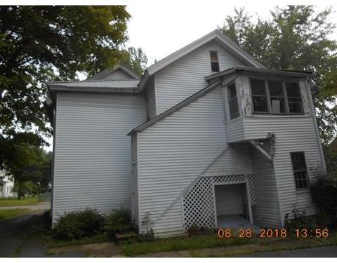 1006 Maple St, Palmer, MA 01069 photo 4