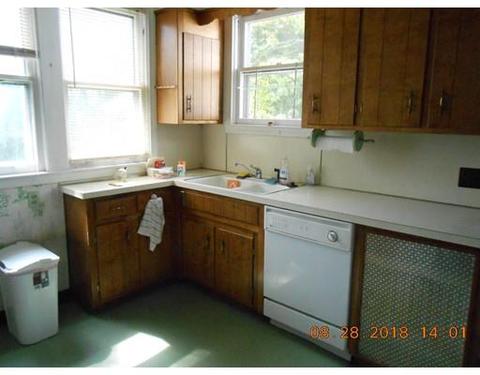 1006 Maple St, Palmer, MA 01069 photo 6