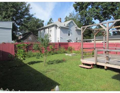 50 Haskin St, Springfield, MA 01109 photo 4