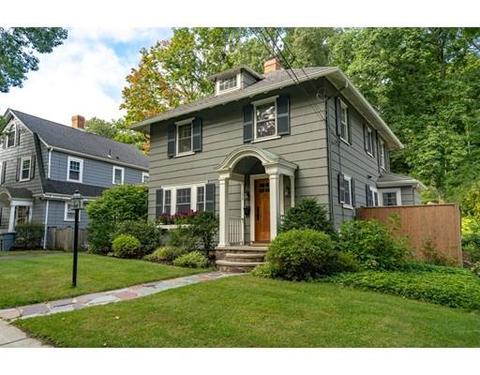 159 Warwick Rd, Melrose, MA 02176 photo 2