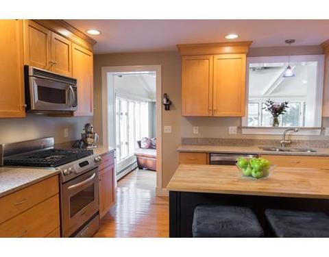 20 Columbia Rd, Marblehead, MA 01945 photo 6