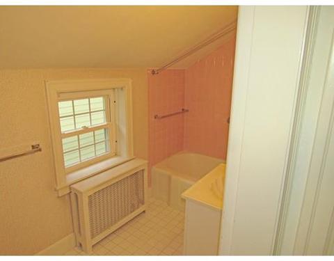 31 Maple St, Easthampton, MA 01027 photo 13
