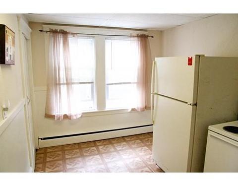77 Myrtle Ave, Webster, MA 01570 photo 8