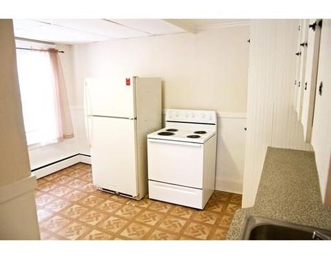 77 Myrtle Ave, Webster, MA 01570 photo 3