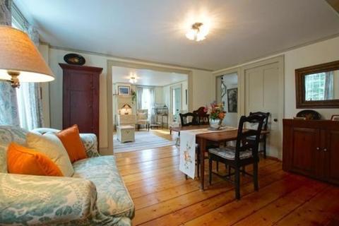 60 E Main St, Georgetown, MA 01833 photo 13