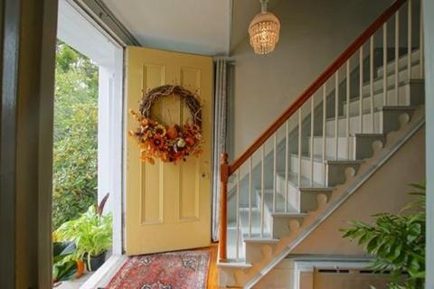 60 E Main St, Georgetown, MA 01833 photo 3