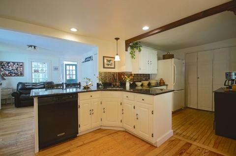 60 E Main St, Georgetown, MA 01833 photo 12