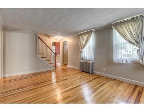 2 Avalon Rd, Stoneham, MA 02180 photo 5