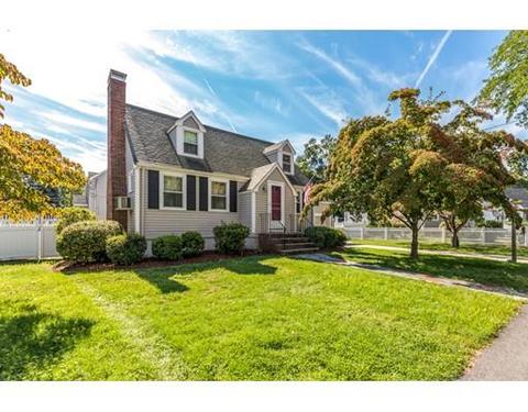 2 Avalon Rd, Stoneham, MA 02180 photo 1