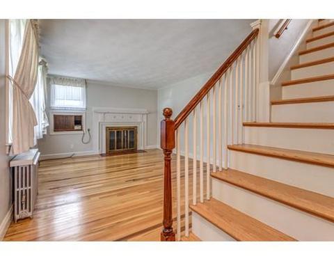 2 Avalon Rd, Stoneham, MA 02180 photo 4