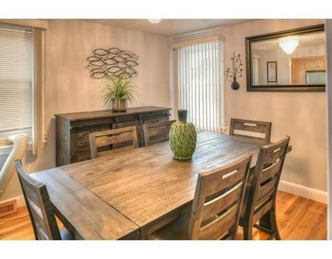 18 Parkview Rd, Everett, MA 02149 photo 6