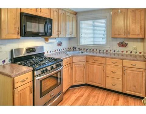 18 Parkview Rd, Everett, MA 02149 photo 10