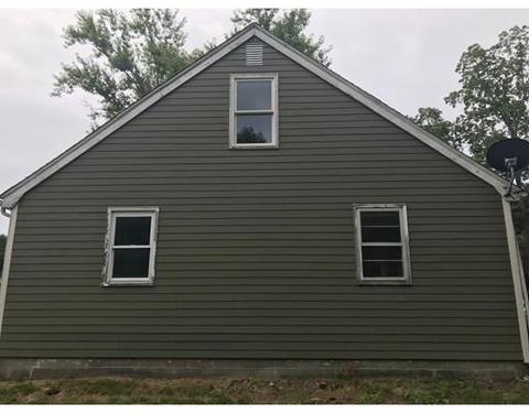 21 Plain St E, Berkley, MA 02779 photo 4