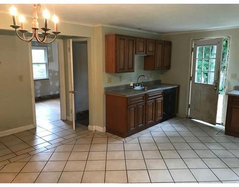 21 Plain St E, Berkley, MA 02779 photo 9