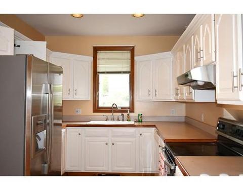 32 Monroe Ave, Worcester, MA 01602 photo 6