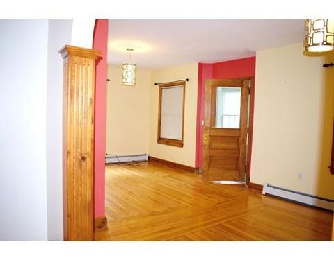32 Monroe Ave, Worcester, MA 01602 photo 9