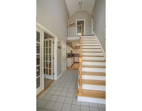 40 Suzanne Dr, Raynham, MA 02767 photo 7