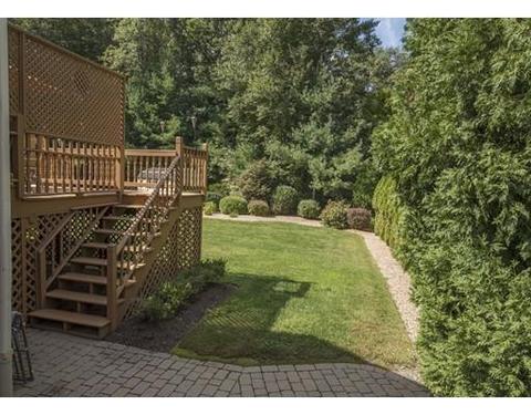 40 Suzanne Dr, Raynham, MA 02767 photo 21
