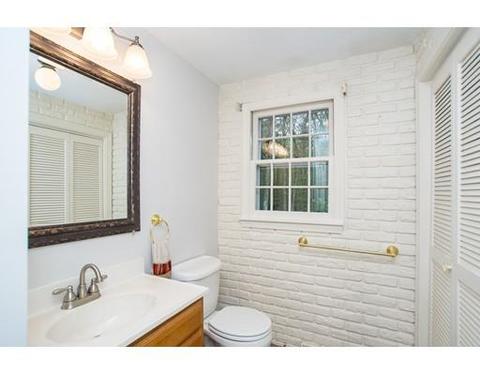 9 J William Hts, Millis, MA 02054 photo 17