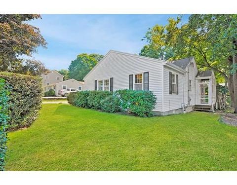 21 Bugbee St, Plainville, MA 02762 photo 8