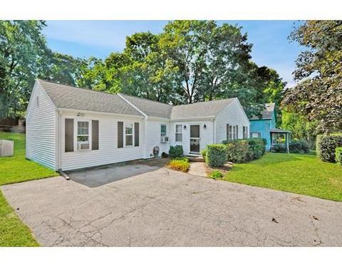 21 Bugbee St, Plainville, MA 02762 photo 7