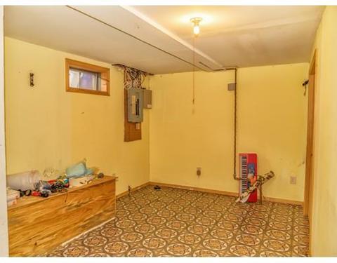 137 Avery St, Springfield, MA 01119 photo 21