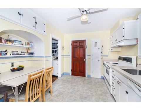 1182 Brook Rd, Milton, MA 02186 photo 7
