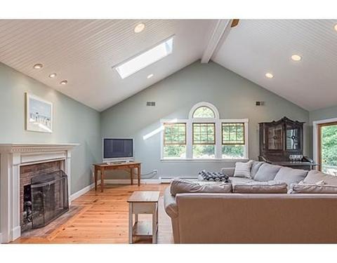43 Elm St, Georgetown, MA 01833 photo 8