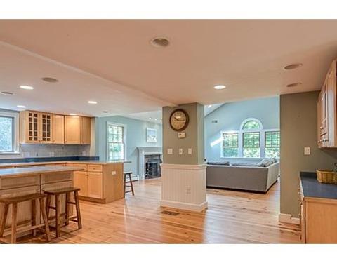 43 Elm St, Georgetown, MA 01833 photo 6