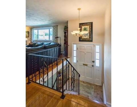 4 Peter Rd, Salem, MA 01970 photo 6