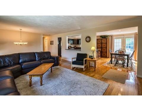 4 Peter Rd, Salem, MA 01970 photo 8