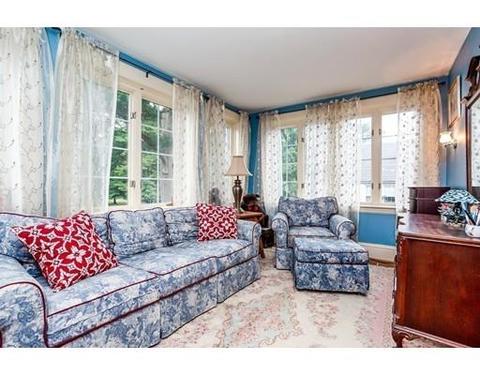 293 Longhill St, Springfield, MA 01108 photo 18