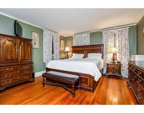 293 Longhill St, Springfield, MA 01108 photo 16