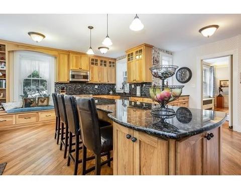 293 Longhill St, Springfield, MA 01108 photo 13