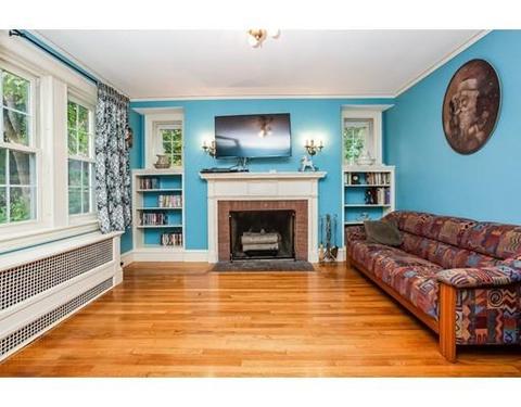 293 Longhill St, Springfield, MA 01108 photo 5