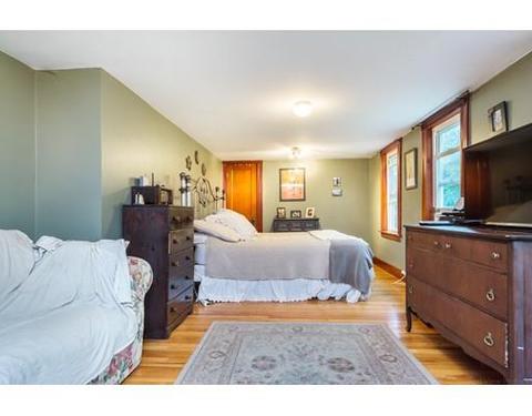 56 W Main St, Upton, MA 01568 photo 18
