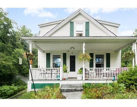 56 W Main St, Upton, MA 01568 photo 3