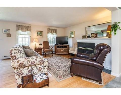 99 Dover Rd, Mashpee, MA 02649 photo 3