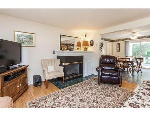99 Dover Rd, Mashpee, MA 02649 photo 2