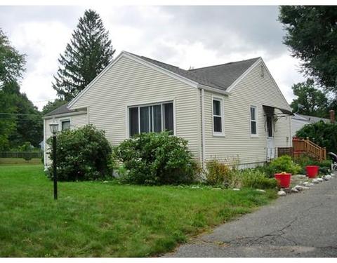 21 Cherokee Dr, Springfield, MA 01109 photo 1