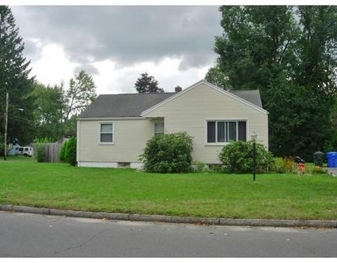 21 Cherokee Dr, Springfield, MA 01109 photo 2